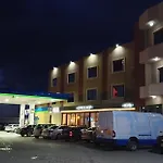 Kresko 호텔 Lushnjë