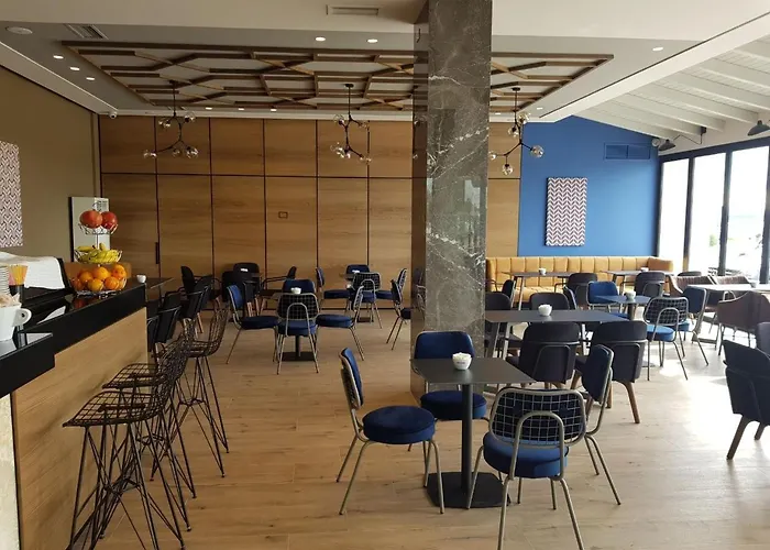 Hotel Kresko Lushnjë