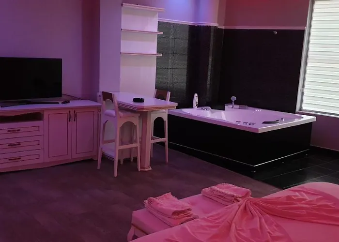 Hotel Kresko Lushnjë