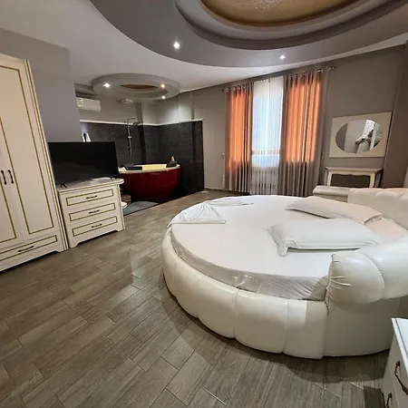 Kresko Otel Lushnjë